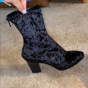 Black Velvet boots NWT